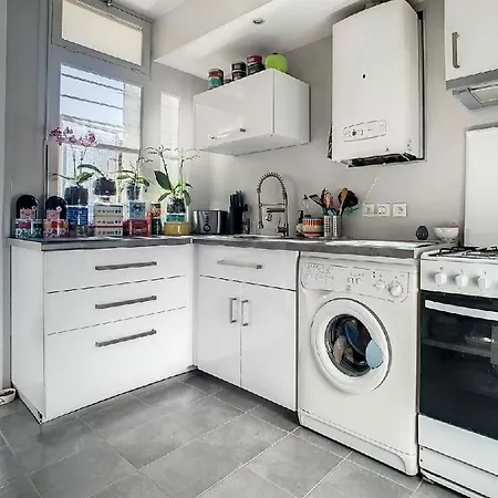 Apartamento Beau F3, rénové, calme, en plein centre de Nimes Exterior foto